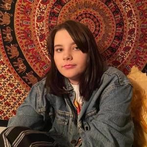 Meet your Posher, Idalie